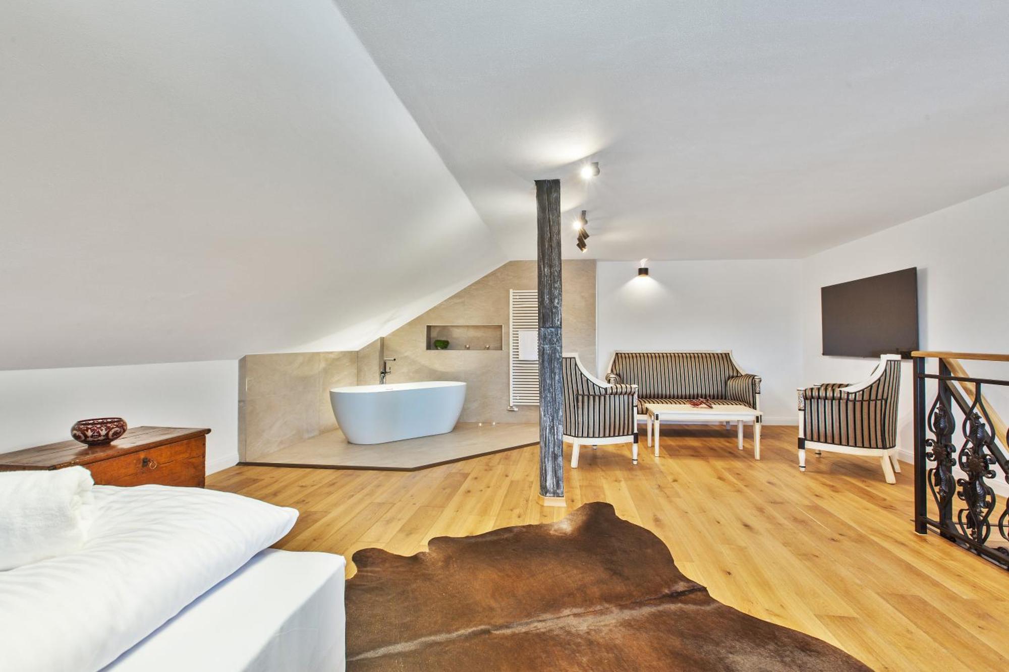 Brezno Central Apartments ภายนอก รูปภาพ